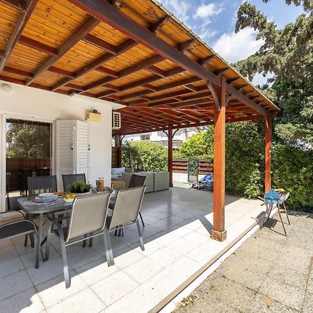 Larnaca Villa Marina Meneou ภายนอก รูปภาพ