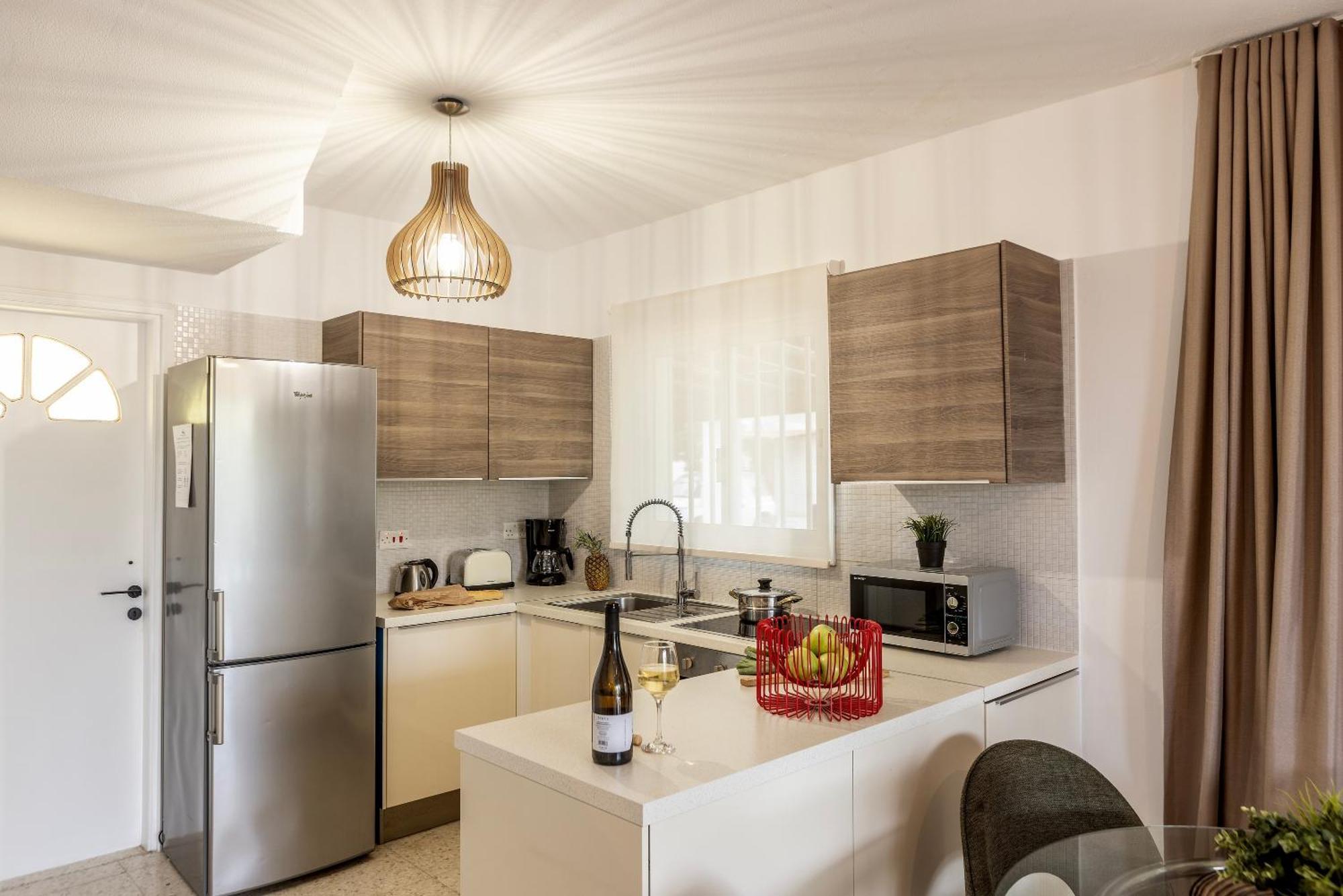 Larnaca Villa Marina Meneou ภายนอก รูปภาพ
